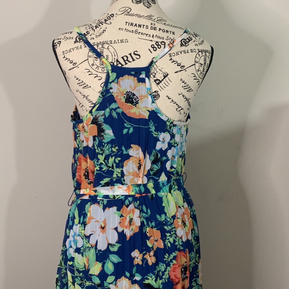B Darlin floral dress - Size: 5/6 NWOT - Picture 8 of 13
